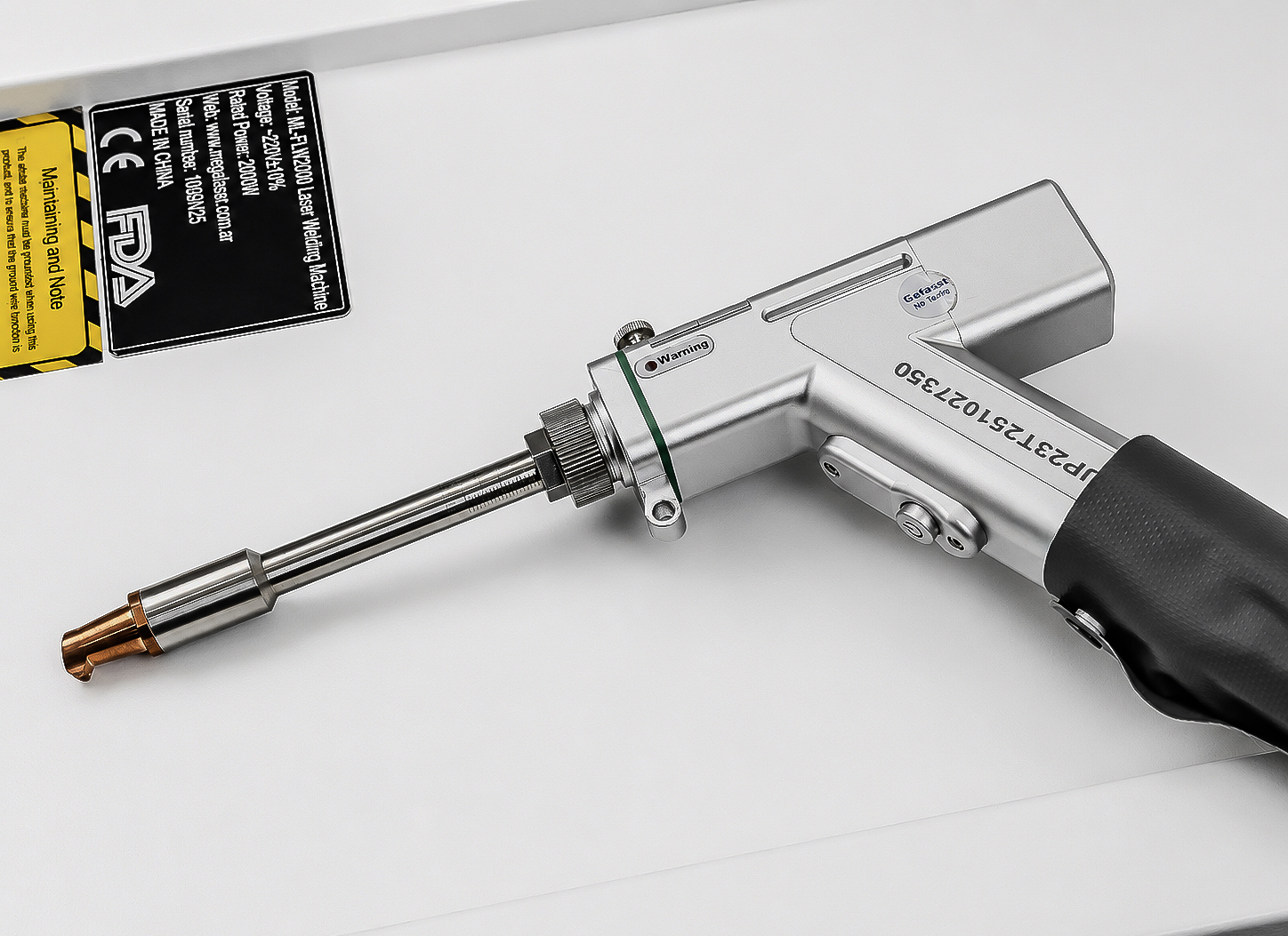 Máquina Soldadora Láser Fibra, FLW2000C, 4 EN 1, compacta - Imagen 5